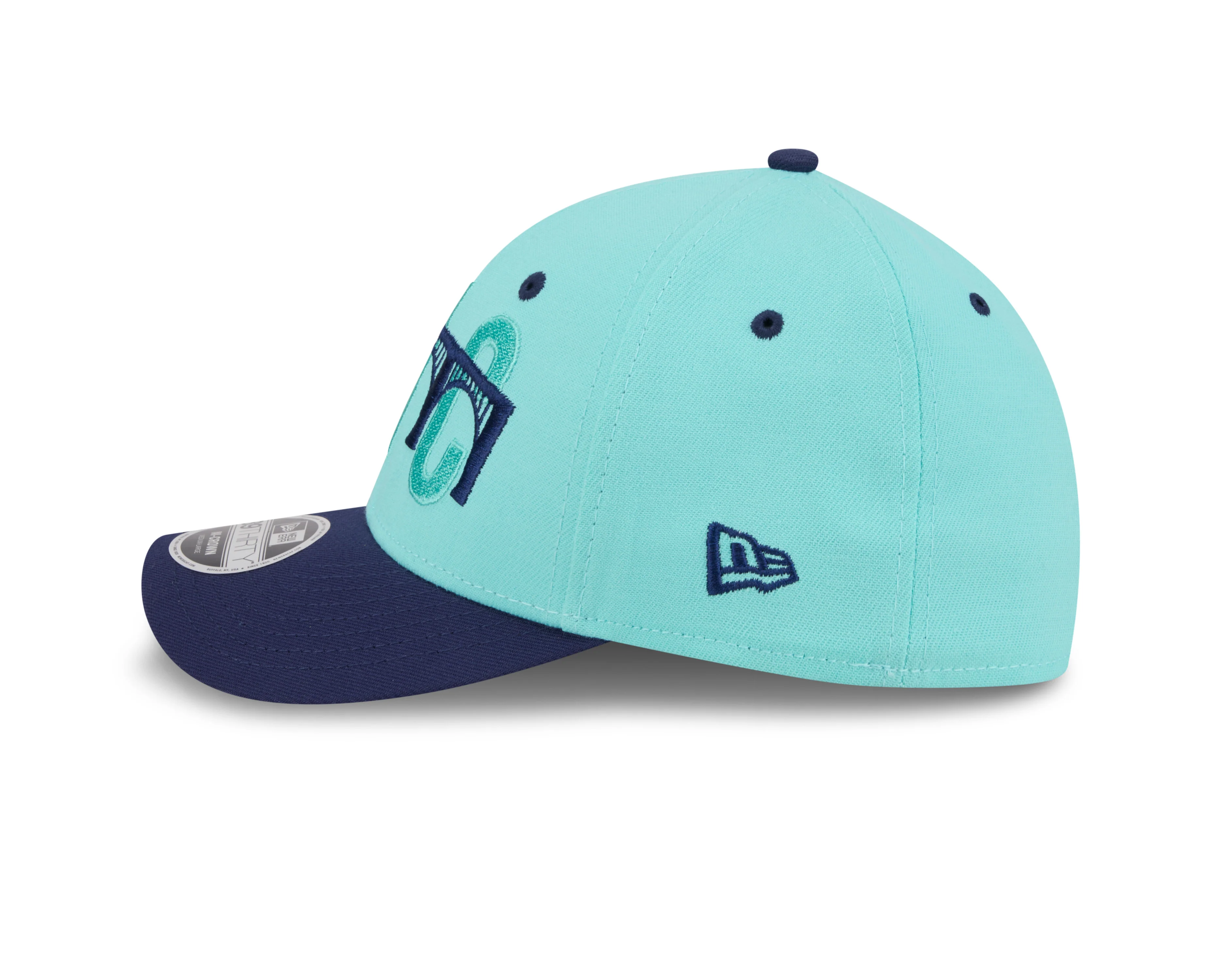 Richmond Flying Squirrels New Era River City 39Thirty M-Crown - Image 4
